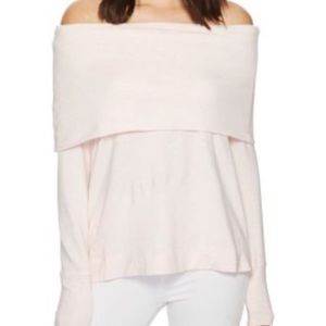 Worn only twice! Lilly Pulitzer Belinda Pullover!